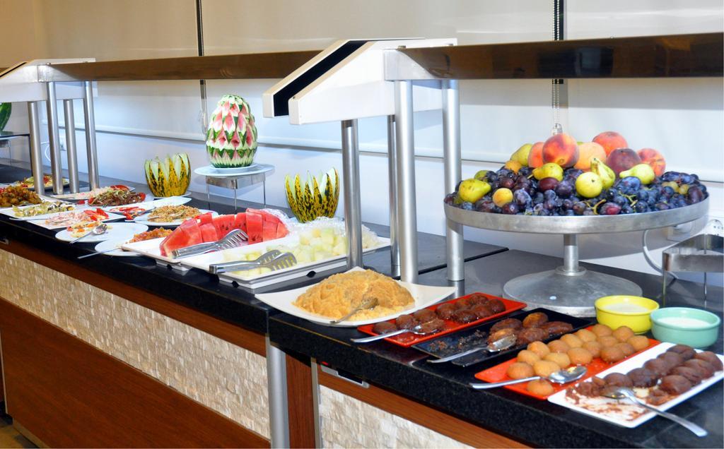 Comfort Ada Class Hotel Κουσάντασι Εξωτερικό φωτογραφία