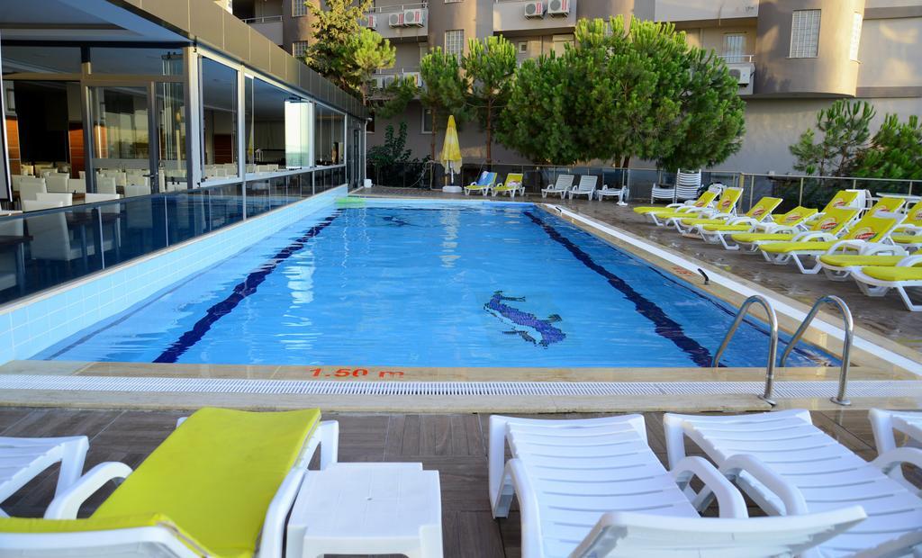 Comfort Ada Class Hotel Κουσάντασι Εξωτερικό φωτογραφία